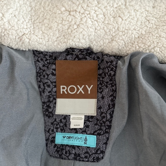 Roxy NWOT Ellie Printed Waterproof Longline Puffer Jacket (M) - Picture 12 of 16